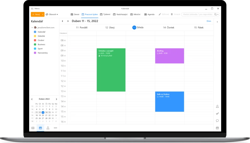 Ukázka agendy Kalendář aplikace eM Client na displeji notebooku.